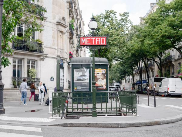 HotelHome Paris 16 : photo 2 de la chambre appartement 1 chambre - vue sur ville