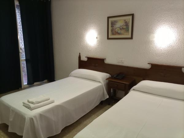 Vintage Hotel Mercedes : photo 3 de la chambre chambre triple