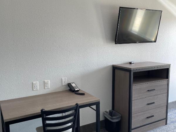 Express Inn - Richey : photo 3 de la chambre chambre lit queen-size - accessible aux personnes à mobilité réduite