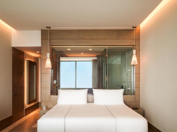 SLS PLAYA MUJERES : photo 2 de la chambre captivate swim-out king room