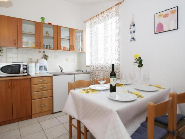 Rooms and apartments PALMA B&B : photo 10 de la chambre appartement - vue sur mer