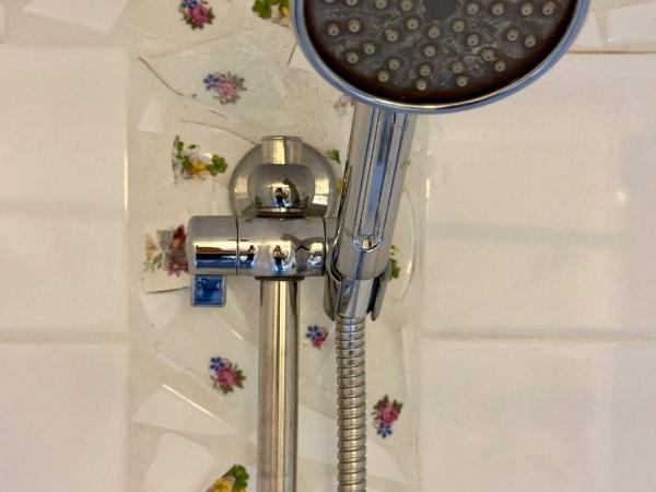 B en B Sluisje 1818 : photo 4 de la chambre chambre double ou lits jumeaux avec salle de bains privative