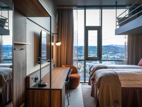 Quality Hotel Panorama : photo 2 de la chambre chambre familiale