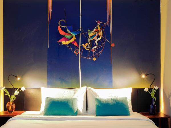 Mestyle Garage Hotel : photo 3 de la chambre chambre double standard