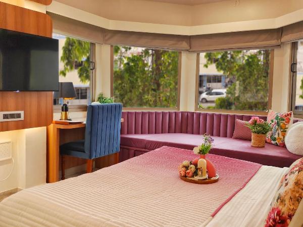 Hotel Sarang Palace - Boutique Stays : photo 2 de la chambre panoramic view room with day bed