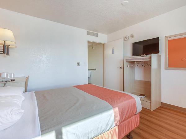Motel 6-Phoenix, AZ - North Bell Road : photo 3 de la chambre chambre double deluxe