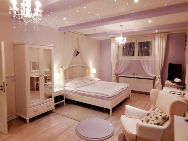 Hotel Excellent : photo 2 de la chambre suite de luxe avec baignoire spa