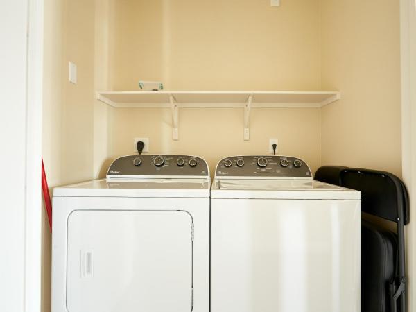 Sonder at The Catherine : photo 9 de la chambre appartement 3 chambres avec balcon