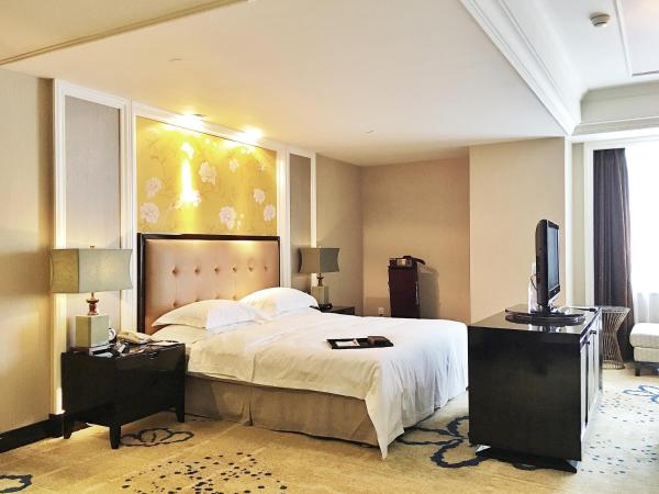 Ramada Plaza Tianlu Hotel : photo 3 de la chambre studio lit queen-size