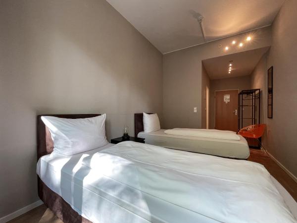Hotel Sendlinger Tor : photo 4 de la chambre chambre lits jumeaux