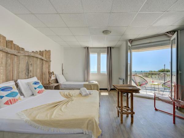 Hotel Camille : photo 8 de la chambre chambre double avec balcon - vue sur mer