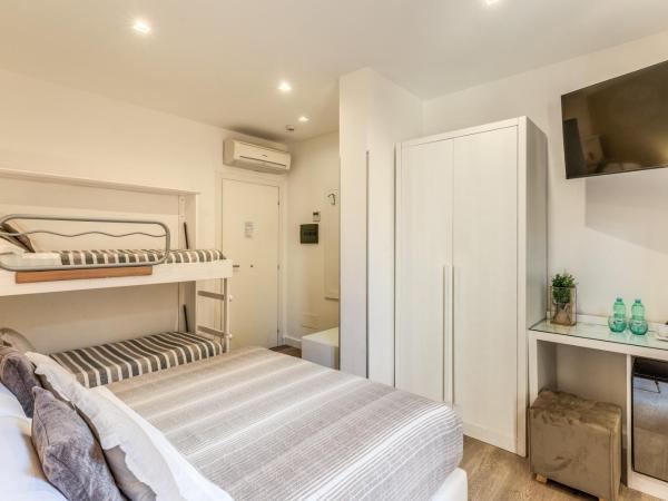 Hotel Sorrento City : photo 2 de la chambre chambre quadruple