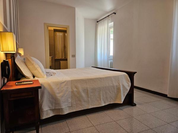 Hotel Rosalba Perugia : photo 3 de la chambre grande chambre double