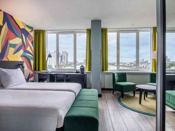 Thon Hotel Rotterdam City Centre : photo 2 de la chambre chambre double supérieure - vue sur rivière