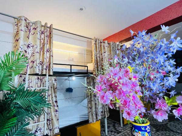 Hotel Moon Light Palace : photo 5 de la chambre lit dans dortoir pour hommes