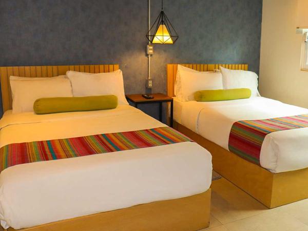 Estancias VIVE MX wtc : photo 1 de la chambre chambre double supérieure avec deux lits doubles