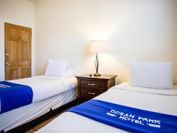 Ocean Park Hotel : photo 5 de la chambre chambre lits jumeaux avec salle de bains commune