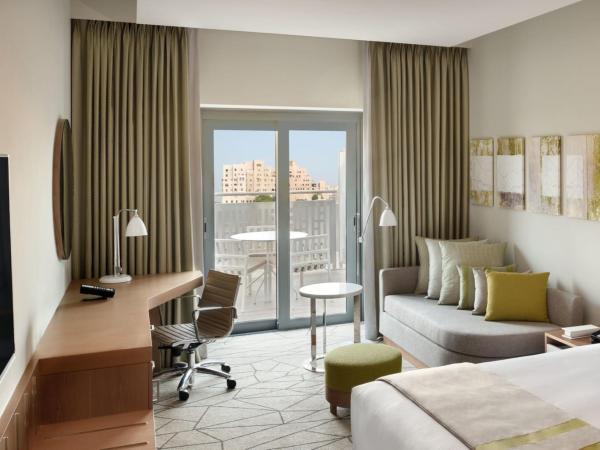 Holiday Inn & Suites - Dubai Festival City Mall, an IHG Hotel : photo 1 de la chambre chambre lits jumeaux standard avec terrasse