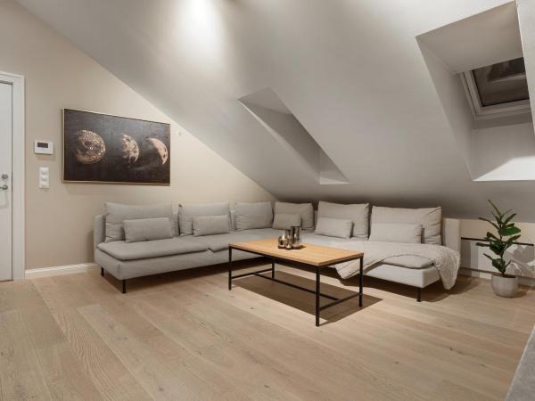 Arctic Homes - ALL APARTMENTS : photo 2 de la chambre arctic homes – storgata 93