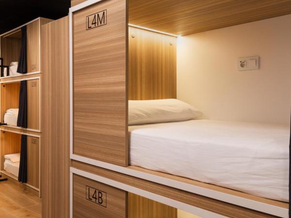 Hostal Siesta & Go Nuevos Ministerios : photo 4 de la chambre lit superposé dans dortoir mixte