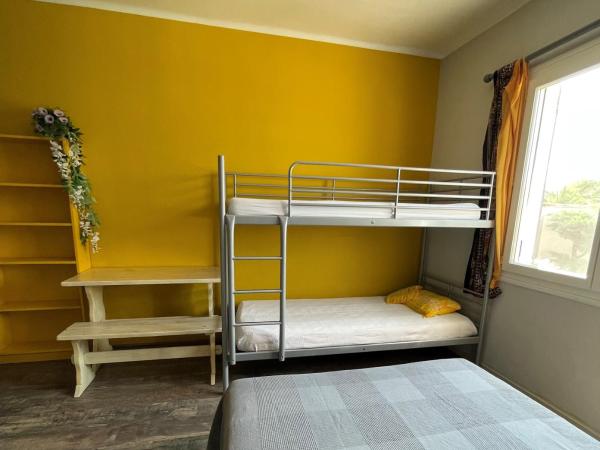 Le Vieux Murier - Chambres d'hôte : photo 5 de la chambre chambre familiale