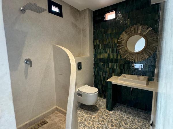 Aarabian lodge : photo 5 de la chambre chambre familiale