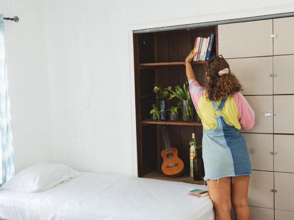 Desert Heart Hostel : photo 3 de la chambre lit simple dans dortoir pour femmes