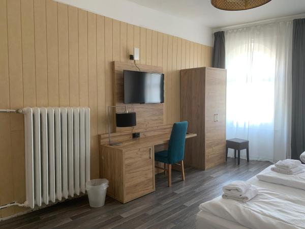 Hotel Bee Fang : photo 1 de la chambre chambre quadruple