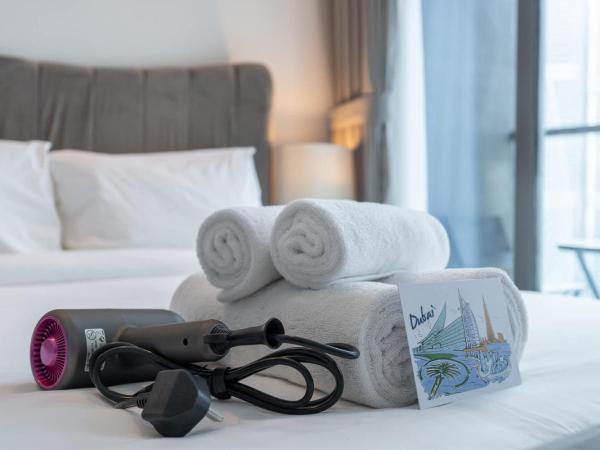 Modern studio in 15 Northside Business Bay : photo 7 de la chambre studio