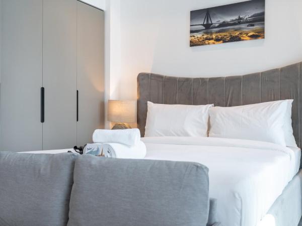 Modern studio in 15 Northside Business Bay : photo 9 de la chambre studio