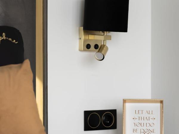 Hanza Tower Original Versace Sea-Pool-Sky-City View : photo 1 de la chambre suite avec vue sur lac