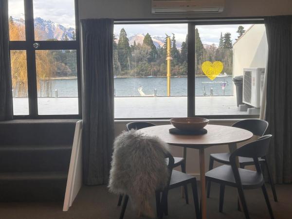 Heart of Queenstown : photo 7 de la chambre appartement avec vue sur lac - 5