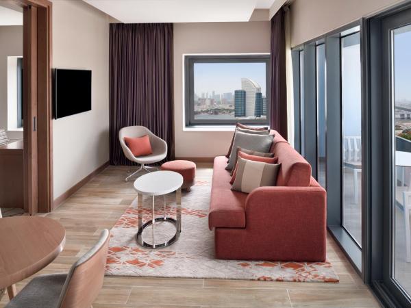 Holiday Inn & Suites - Dubai Festival City Mall, an IHG Hotel : photo 4 de la chambre chambre familiale