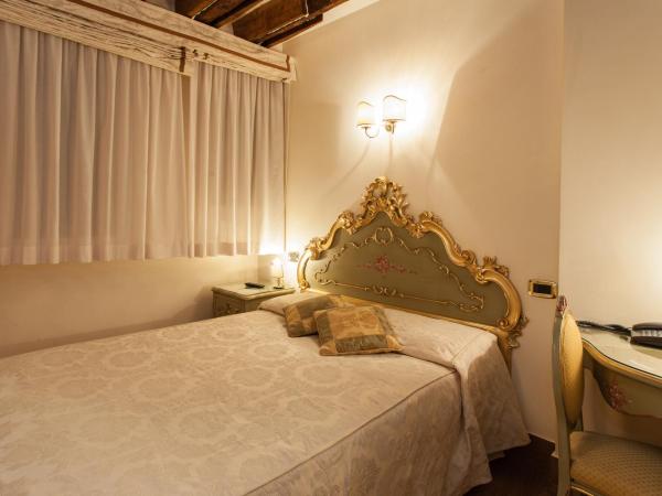 Hotel Al Ponte Mocenigo : photo 3 de la chambre chambre simple