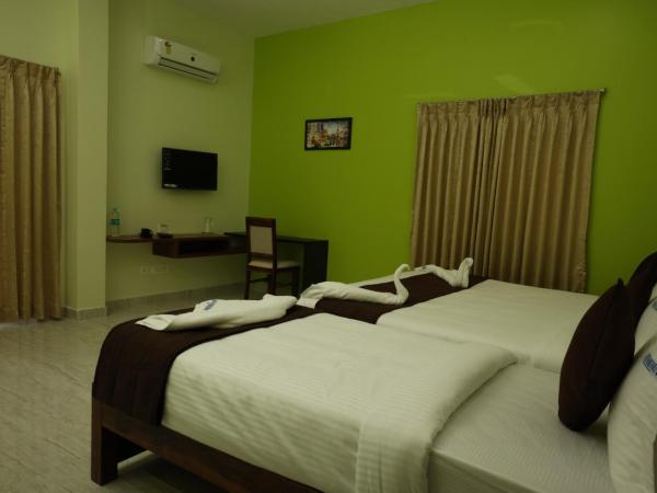 Sree Sri Residency ECR : photo 1 de la chambre chambre familiale supérieure