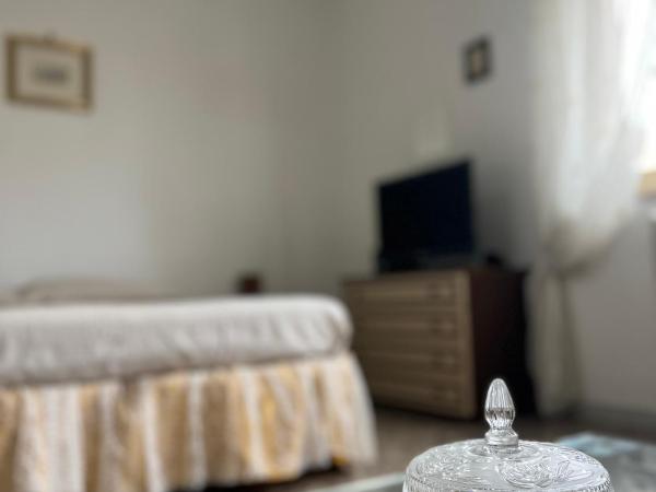 Terzopiano : photo 3 de la chambre chambre double avec salle de bains commune