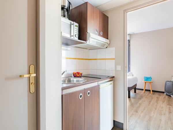 Appart'City Classic Montelimar : photo 4 de la chambre studio lits jumeaux