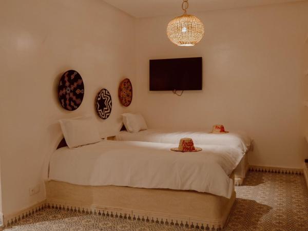 Aarabian lodge : photo 4 de la chambre chambre familiale