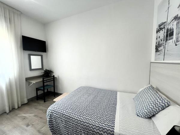 Hostal San Lorenzo : photo 2 de la chambre chambre simple