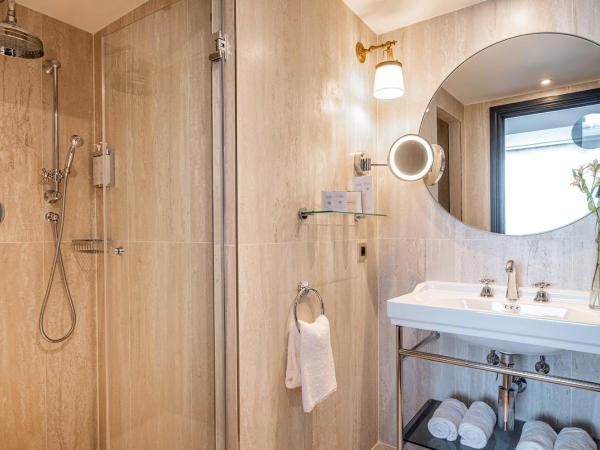 Hotel Barsey by Warwick : photo 6 de la chambre suite exécutive - vue sur ville