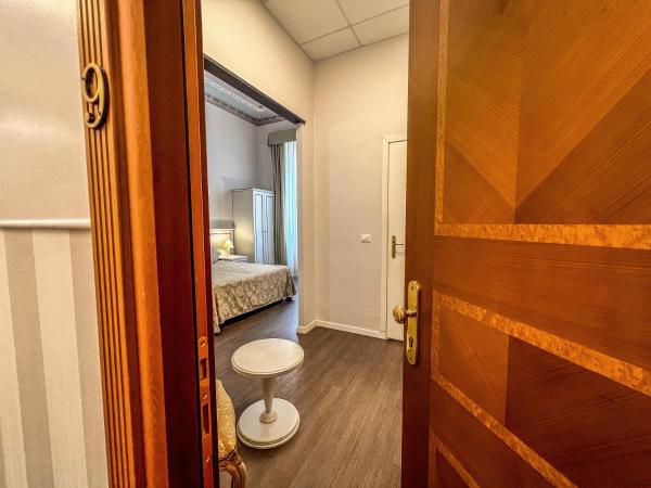 Hotel Genova Liberty : photo 5 de la chambre chambre triple supérieure