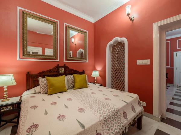 Dera Rawatsar - Heritage Hotel : photo 8 de la chambre chambre double deluxe - navette aéroport gratuite