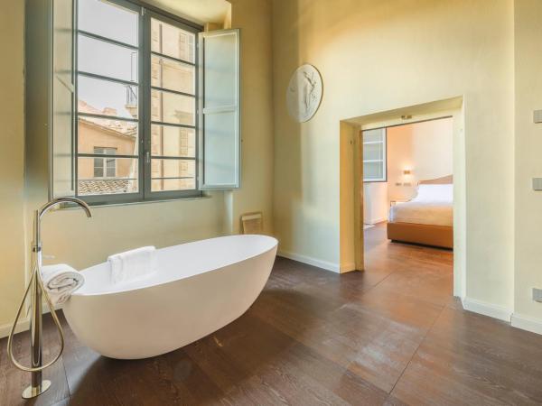 Palazzo Patrizi Suites & Spa : photo 6 de la chambre suite junior deluxe