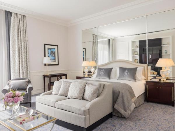 InterContinental Paris Le Grand, an IHG Hotel : photo 6 de la chambre suite junior lit king-size avec canapé-lit