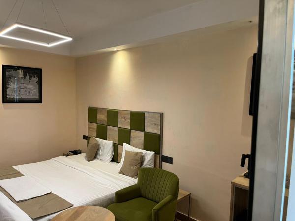 Dodas Palace by Asapian Hotels : photo 2 de la chambre chambre triple exécutive