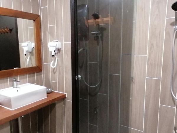 Mamutik Island Resort : photo 3 de la chambre chambre double ou lits jumeaux deluxe - vue sur mer