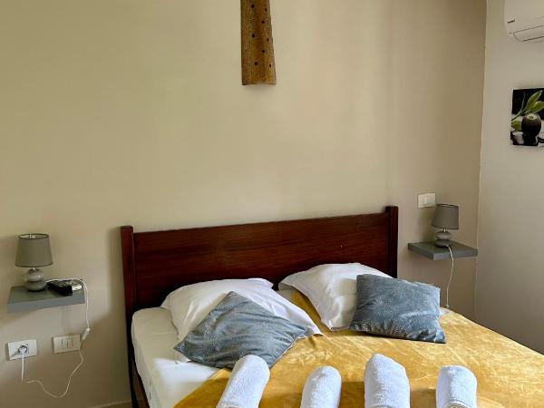 AUBERGE DE CANNEDDA : photo 3 de la chambre chambre quadruple confort