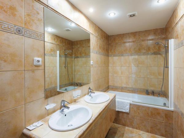 Hotel Maltezský Kříž : photo 9 de la chambre chambre double deluxe