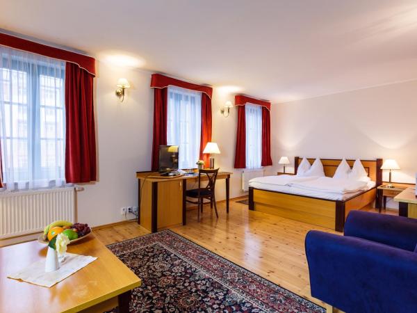 Hotel Maltezský Kříž : photo 4 de la chambre chambre double deluxe