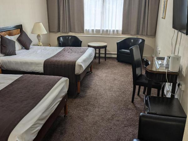 Britannia Hotel Aberdeen : photo 3 de la chambre chambre familiale (2 adultes et 2 enfants)